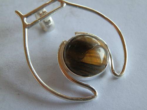 New sterling silver tiger's eye pendant - thirty (30) days to pay