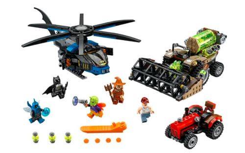 LEGO 76054 Super Heroes Batman Scarecrow Harvest of Fear (Discontinued by Manufacturer)