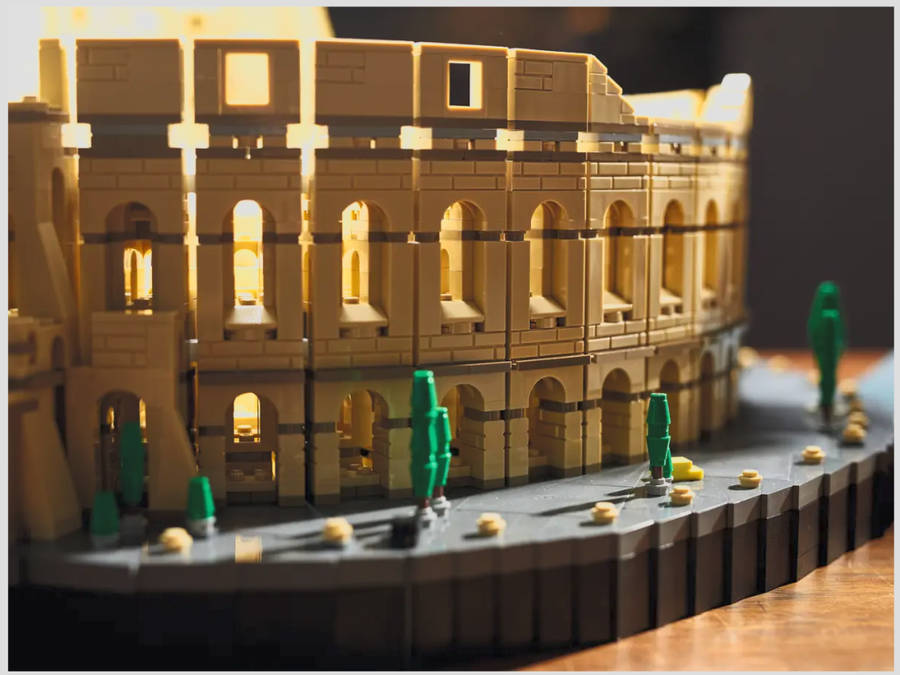 LEGO 10276 Colosseum (Discontinued by Manufacturer 2020) Very Rare