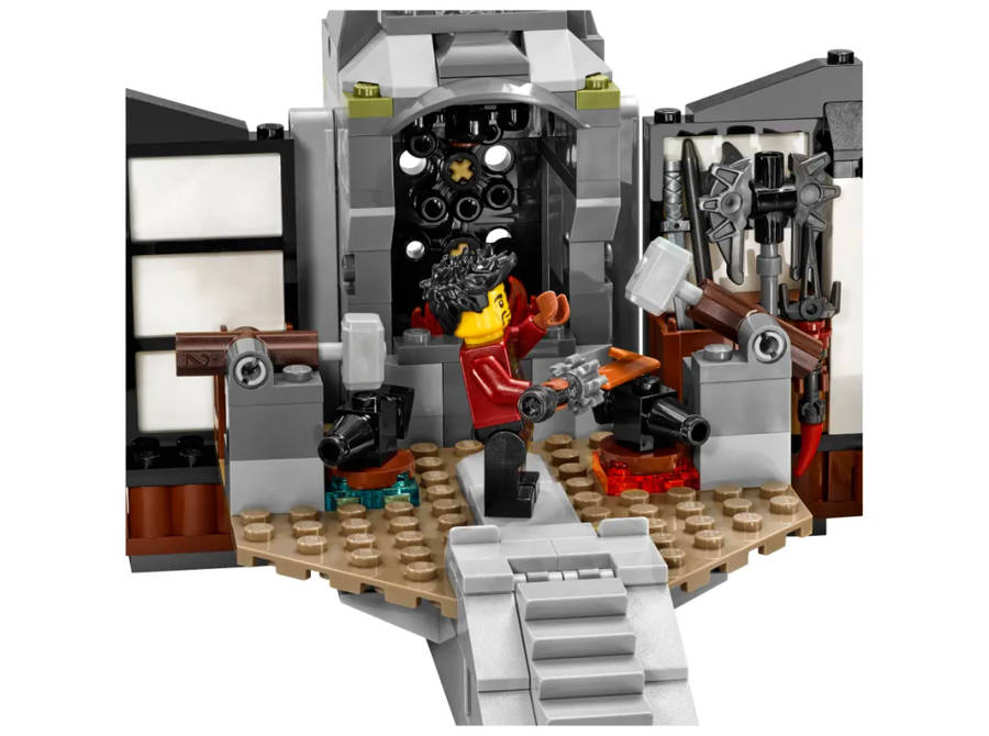 LEGO 70627 NINJAGO Dragon`s Forge (Discontinued by Manufacturer 2017) Very Rare