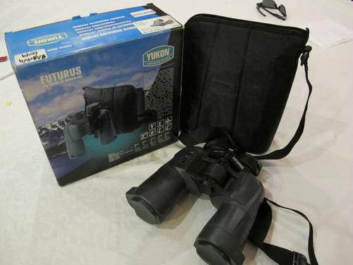 BRAND NEW YUKON FUTURUS 20X50 BINOCULARS