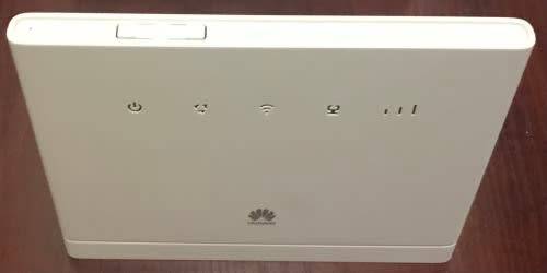 Huawei B315S-22 Router with Charger