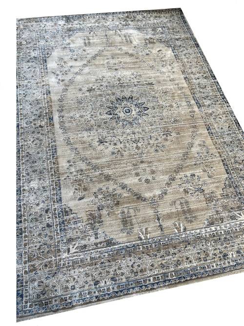 MASSIVE STORE CLEARANCE SALE - PERSIAN NAEEN RUG