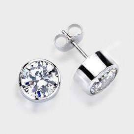 18ct. White Gold Diamond Stud Earrings - NO RESERVE!!