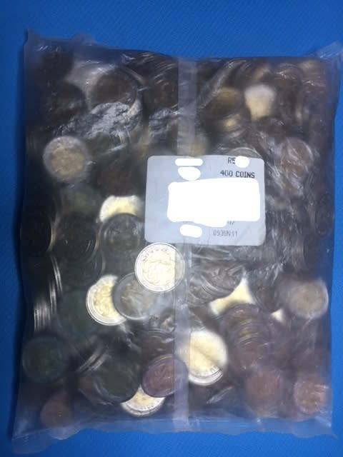 2011 SARB 90th Anniversary R5 - ONE BID FOR ALL 400 x COINS STILL SEALED IN SA MINT BAG