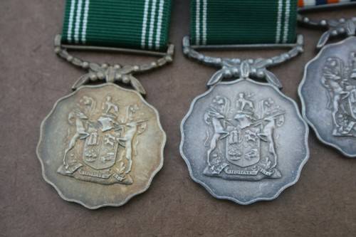 Anglo Boer war medal , WW2 Medals and SA Army set to Father and son