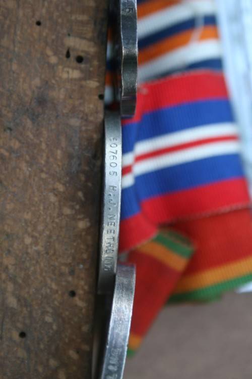 Anglo Boer war medal , WW2 Medals and SA Army set to Father and son