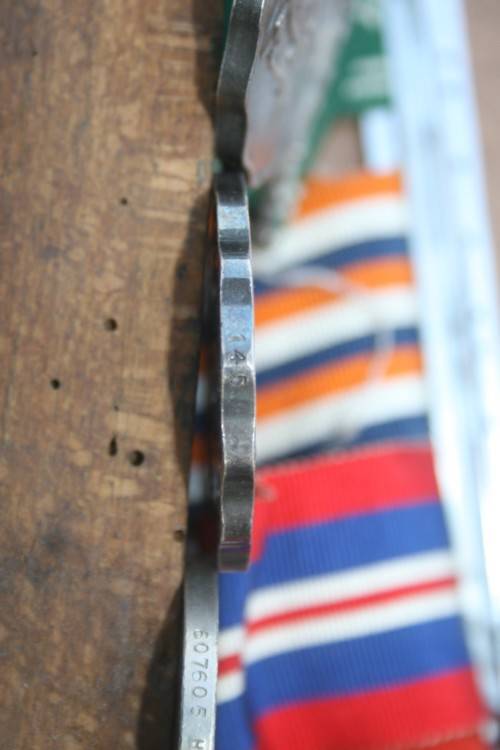 Anglo Boer war medal , WW2 Medals and SA Army set to Father and son