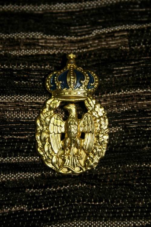 WWll Italian Military HAT BADGE Fascist Eagle, Crown, Aree, Milano