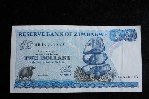 Reserve bank of  Zimbabwe ,Harare ,2 Dollars  dated 1994