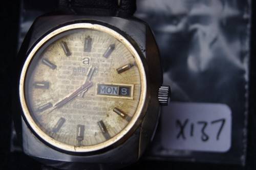 Atlantic Automatic Gemini 25 Jewels. Good working order