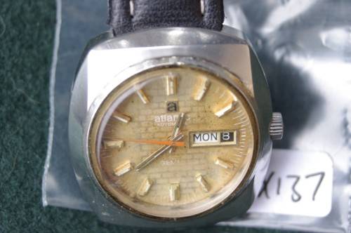 Atlantic Automatic Gemini 25 Jewels. Good working order