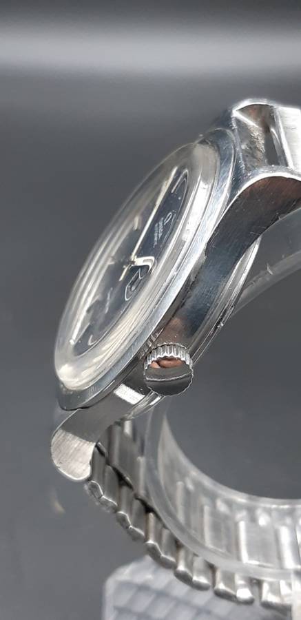 Omega Geneve Automatic