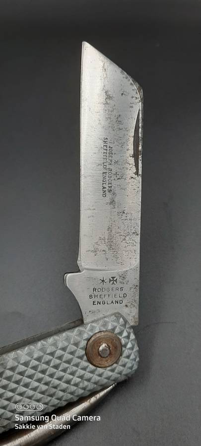 Navy Pocket knife, Never been sharpened . Rodgers Sheffield