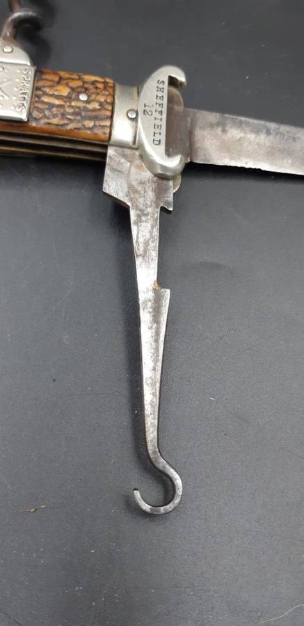 Victorian / Edwardian Era English A SPRATTS PATENT SPORTSMAN`S POCKET-KNIFE 1890-1899