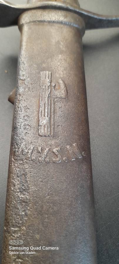 Italian fascist dagger