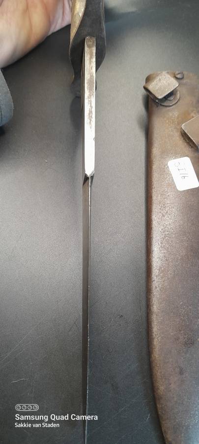 Italian fascist dagger