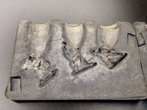 Lead molds for lead soldiers