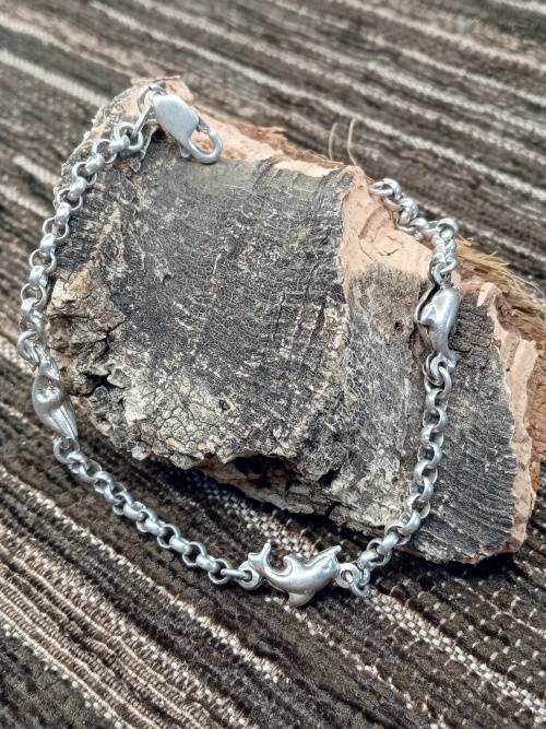 sterling silver dolphin bracelet 19.4cm