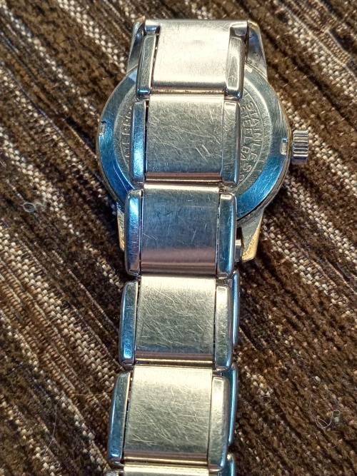Candino manual wind wrist watch 30mm ex crown WORKING