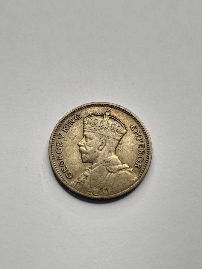 New Zealand six pence 1933
