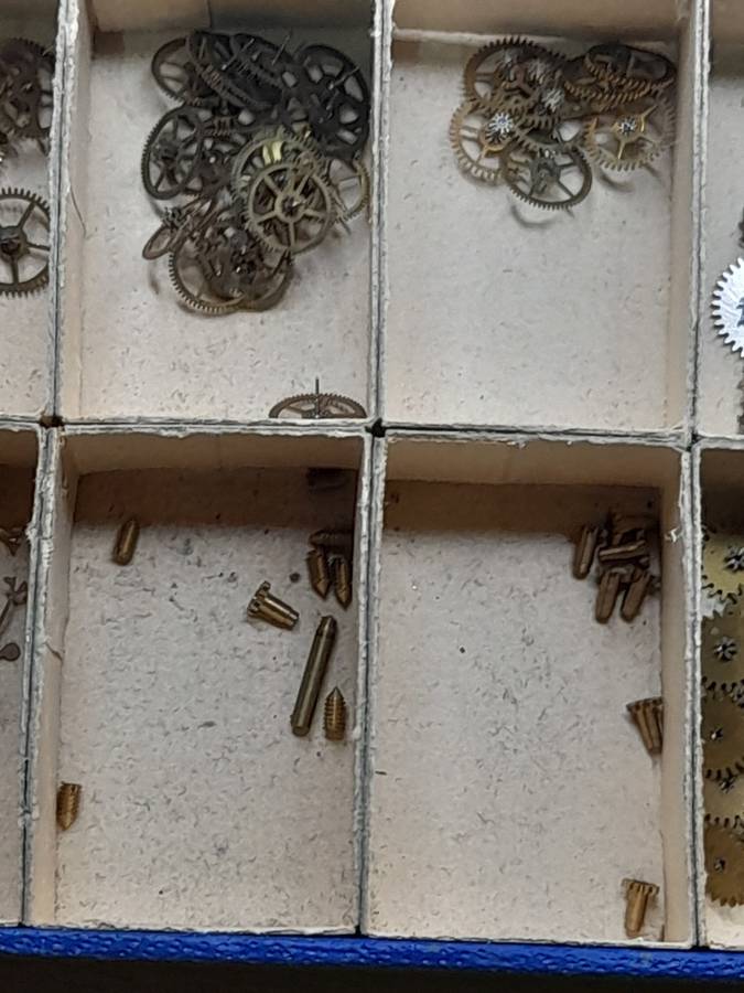 Watch parts for steampunk/repairs