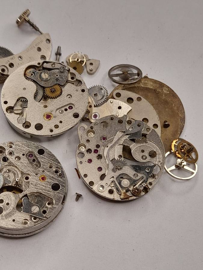 Watch parts for steampunk/repairs