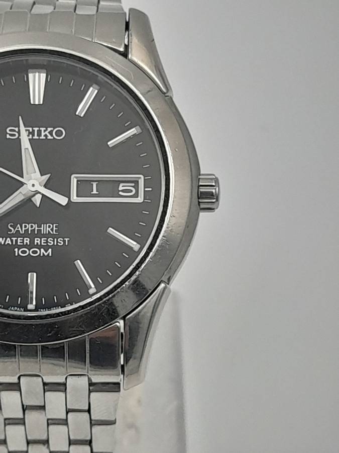Seiko 37mm ex crown 44mm lug to lug