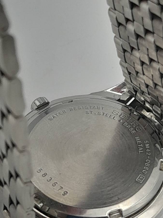 Seiko 37mm ex crown 44mm lug to lug