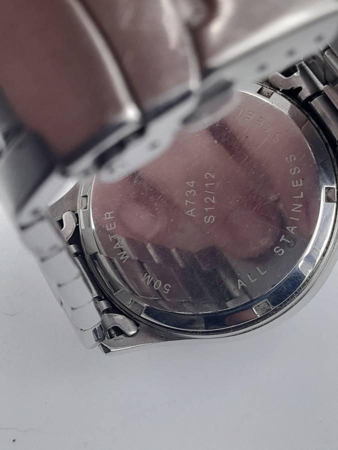 Untested watches for repairs and parts only