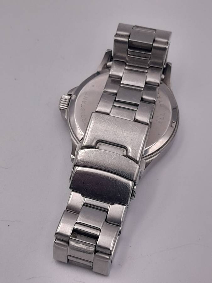 Untested watches for repairs and parts only