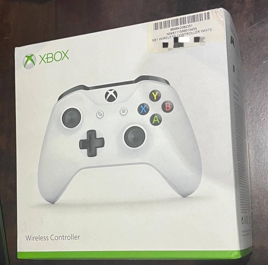 Xbox One 2nd Controller - White - Like New