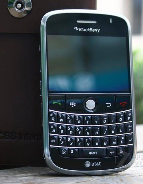 Blackberry Bold 9000 UNLOCKED GSM Wifi Black 2.0mp CAMERA MOBILE PHONE +free 8GB memory card
