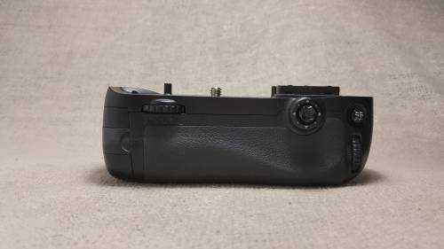 *****AAA+ SUPER FAST SPORTS CAMERA | NIKON D7100 DSLR (SEMI-PRO)*****