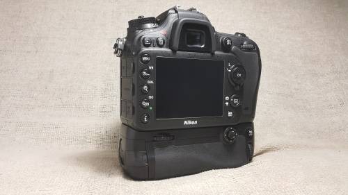 *****AAA+ SUPER FAST SPORTS CAMERA | NIKON D7100 DSLR (SEMI-PRO)*****
