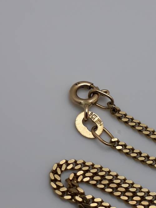 9ct SOLID Gold Ladies chain and CZ Pendant - PRE-OWNED