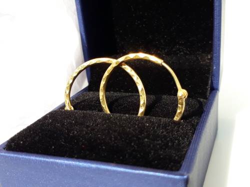 18ct Gold Ladies Fancy hoop earrings - PRE-OWNED