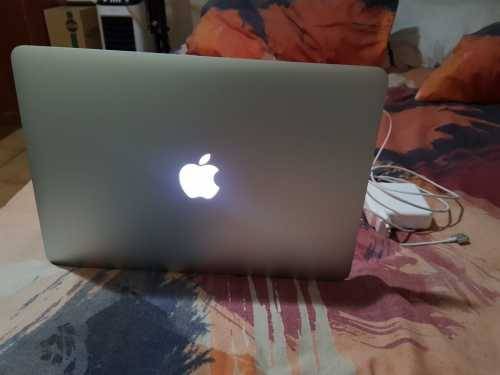 MacBook Air Core i5 8GB RAM 128GB SSD MacBook Air 13 INCH 2017 MODEL