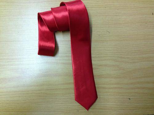 FASHION SKINNY TIE