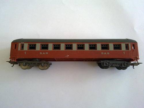 Lima S.A.R 1st class Coach