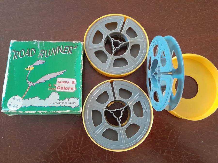 Vintage Looney Tunes Road Runner Super 8 Colore Film Reel Warner Bros Techno Film Plus Storage Cover