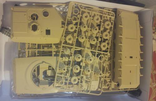 Tamiya US M1A1 Abrams MBT