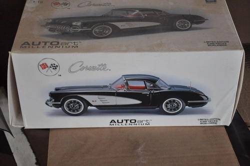 collection of 1:18 die cast cars  all or indic-viduallly sold for right offers..