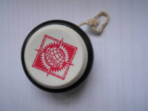 4 Yoyos including Coca Cola, Future Kids, Ballistics Pro-Yo collection x 2