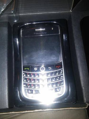 BLACK BERRY TOUR 9630