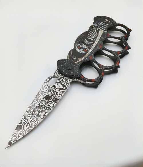 Pirate of Death Brass Knukle Blade