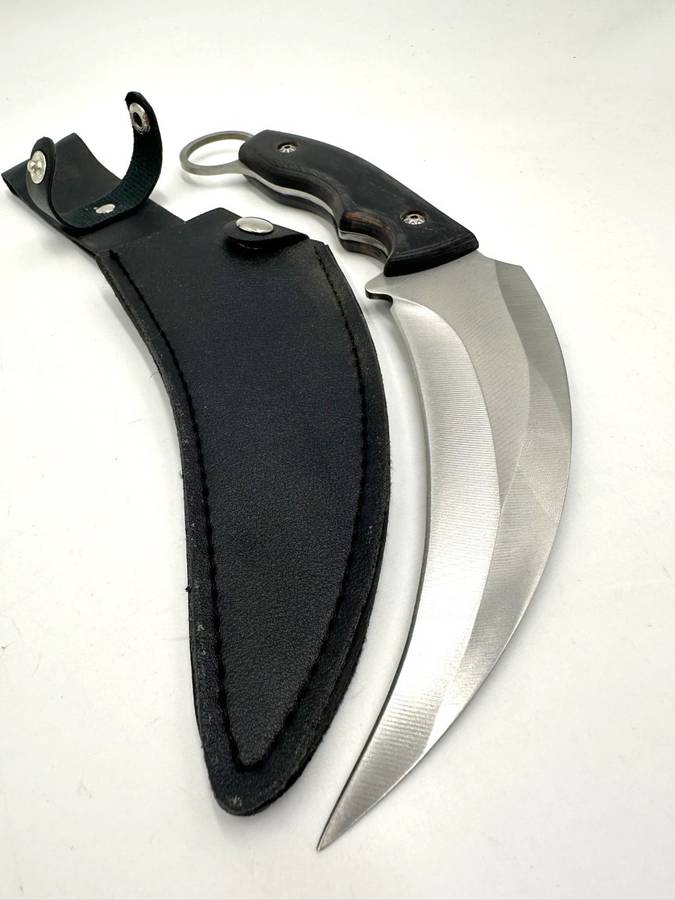 Full Tang Stainless Steel Karambit 25cm  With Belt Loop Pouch