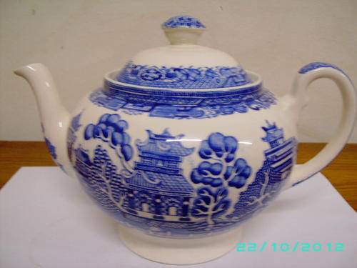 Vintage Alfred Meakin Old Willow Tea Pot