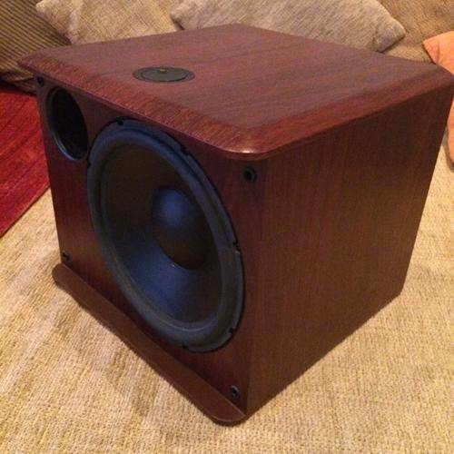 BOSTON  ACOUSTICS XB4  10" 400 WATTS SUBWOOFER