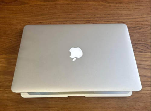 MACBOOK AIR 13`  INTEL CORE i5, 128GB SSD, 4GB RAM, 1.7GHZ  Mid 2012, MacOS Ventura